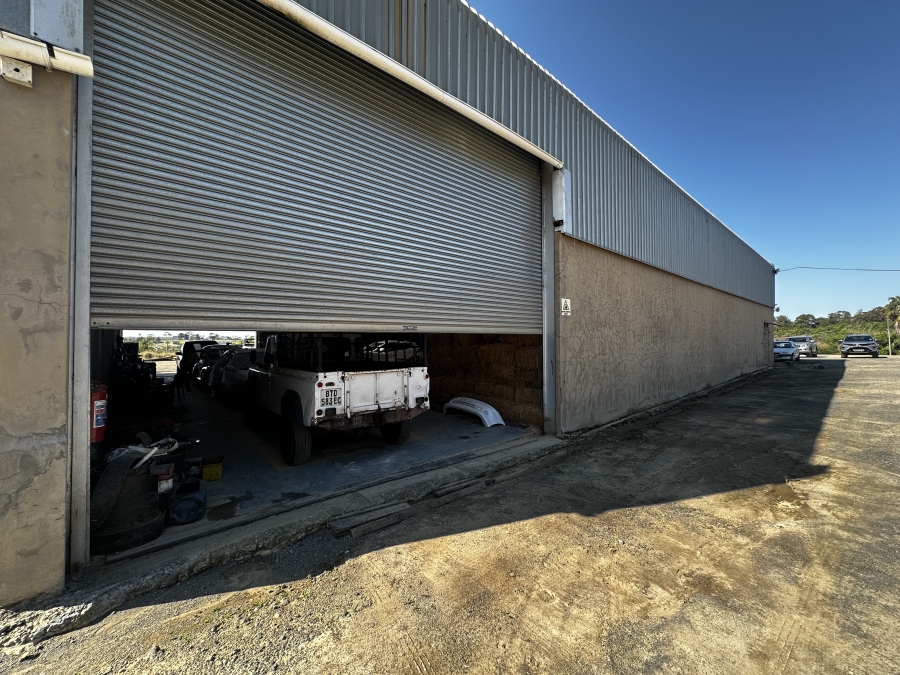 To Let Commercial Property for Rent in Wilsonia Eastern Cape